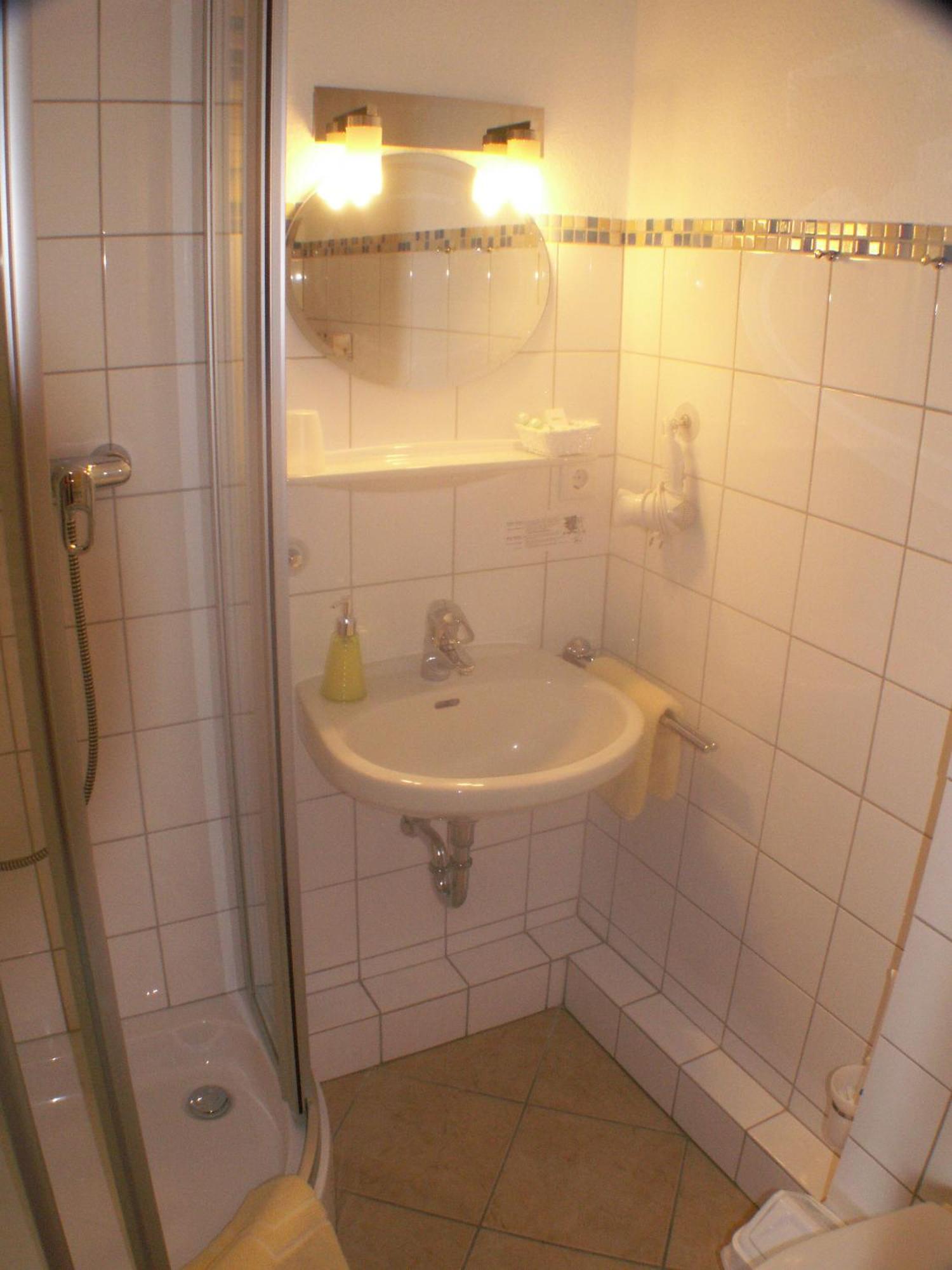 Thermen Hotel Pension Villa Holstein باد سالزفلن الغرفة الصورة