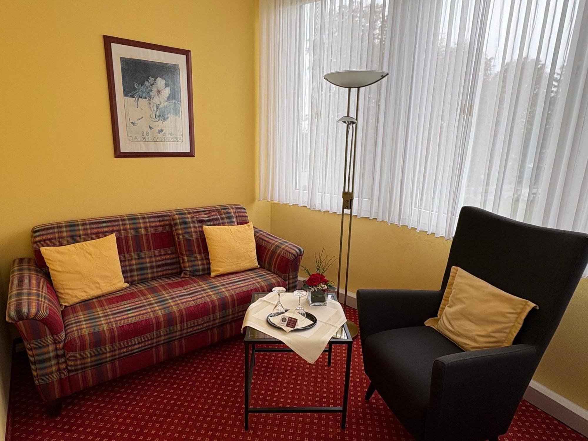 Thermen Hotel Pension Villa Holstein باد سالزفلن المظهر الخارجي الصورة