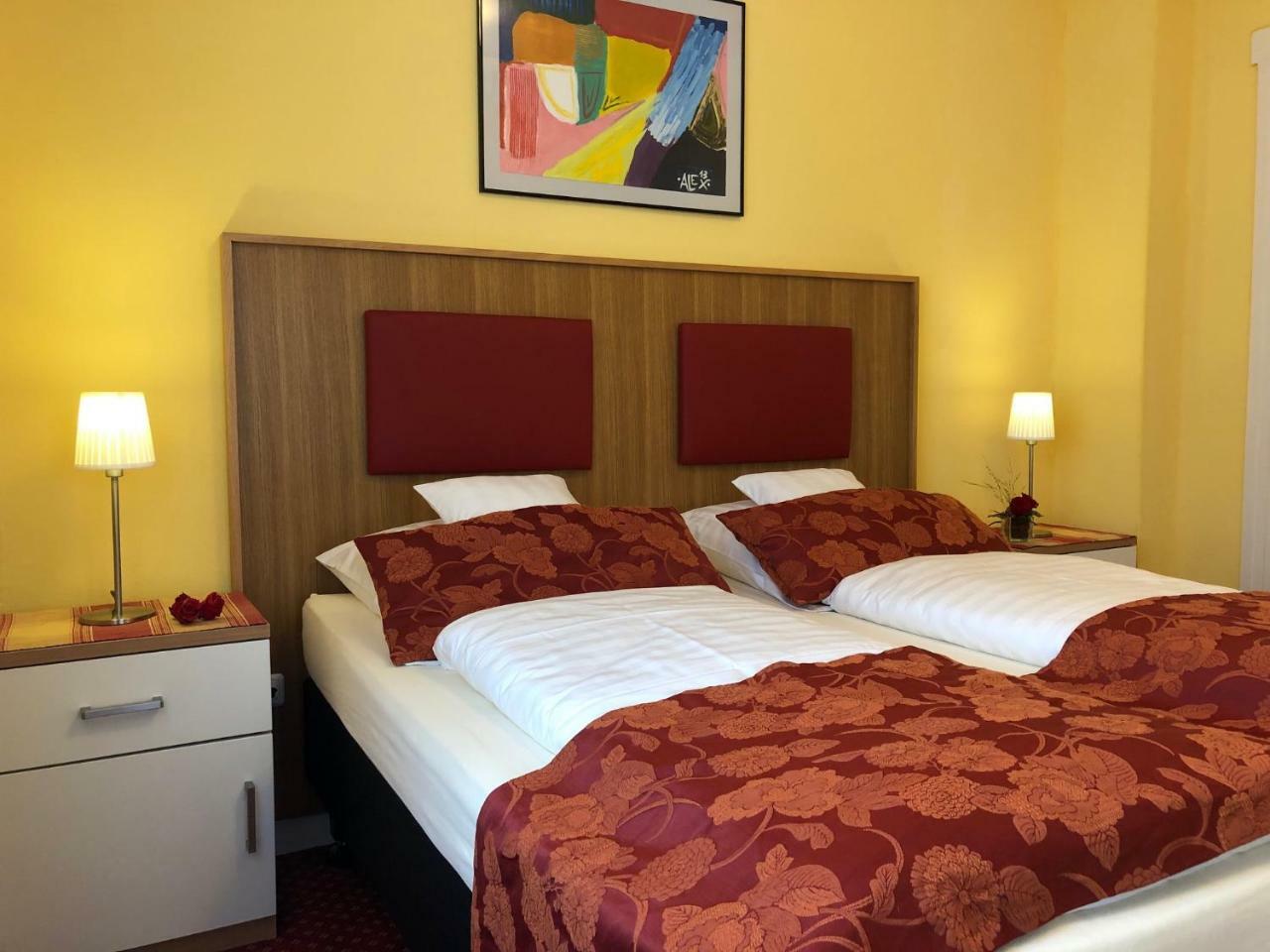 Thermen Hotel Pension Villa Holstein باد سالزفلن المظهر الخارجي الصورة