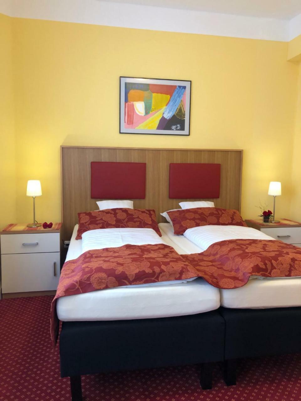 Thermen Hotel Pension Villa Holstein باد سالزفلن المظهر الخارجي الصورة