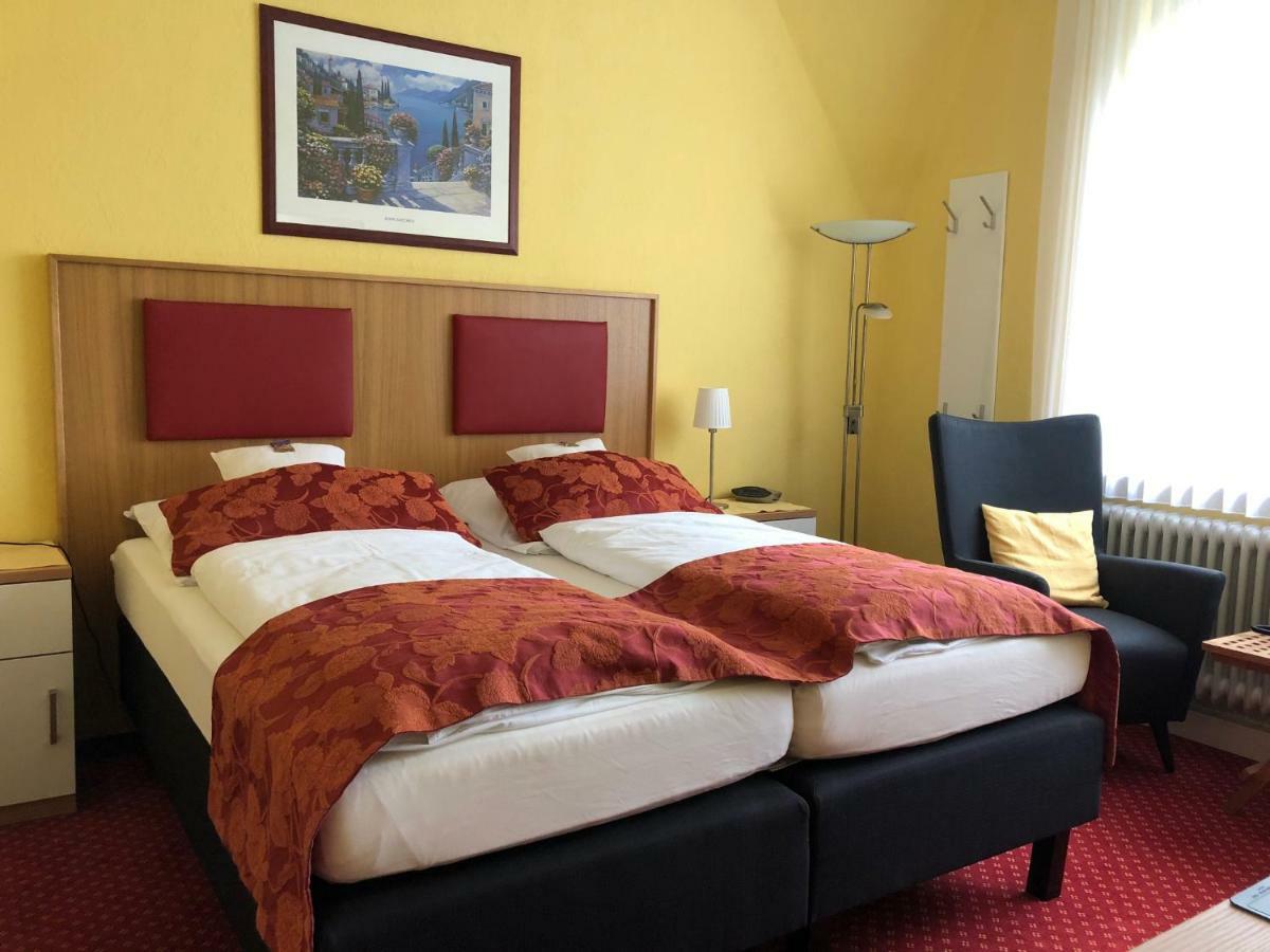 Thermen Hotel Pension Villa Holstein باد سالزفلن المظهر الخارجي الصورة